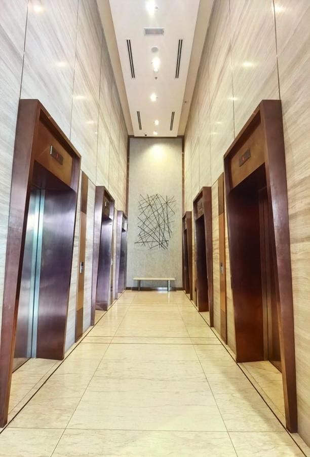 נוסג'יה C1113 Almas Suites Galaxy Space Netflix By Stay מראה חיצוני תמונה