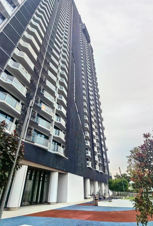 נוסג'יה C1113 Almas Suites Galaxy Space Netflix By Stay מראה חיצוני תמונה