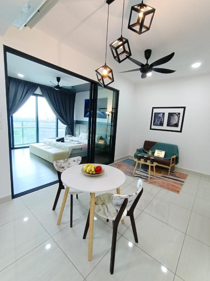 נוסג'יה C1113 Almas Suites Galaxy Space Netflix By Stay מראה חיצוני תמונה